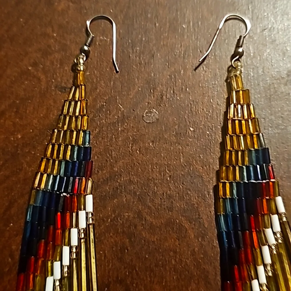 Owl Beaded Earrings in Boho Style, Aesthetic Bird Earrings, Pierce - Picture 2 of 5